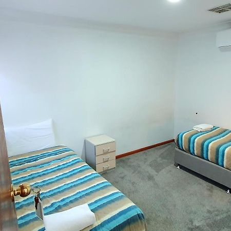 Goldrush Motel Young Cbd Екстериор снимка