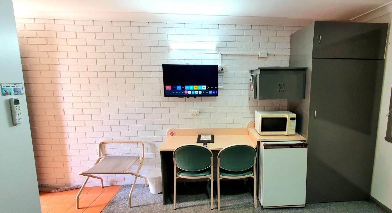 Goldrush Motel Young Cbd Екстериор снимка