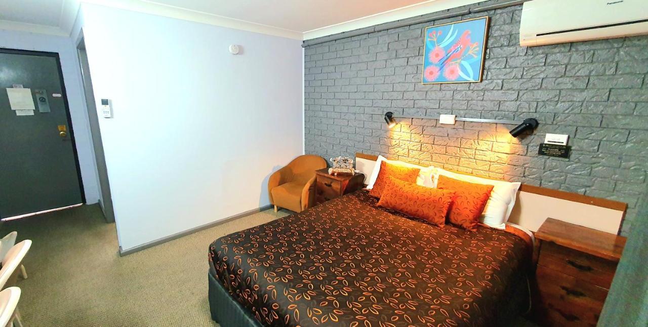 Goldrush Motel Young Cbd Екстериор снимка