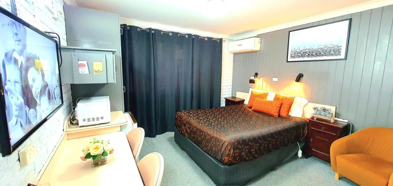 Goldrush Motel Young Cbd Екстериор снимка