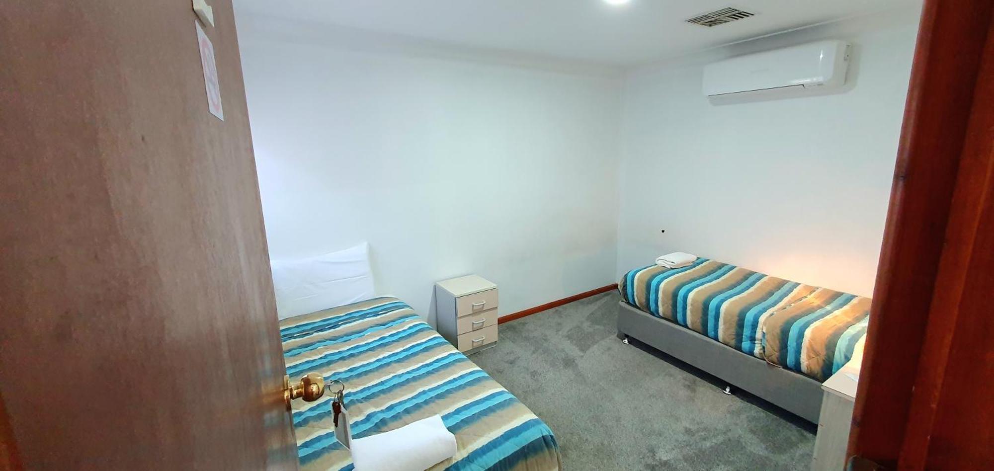 Goldrush Motel Young Cbd Екстериор снимка